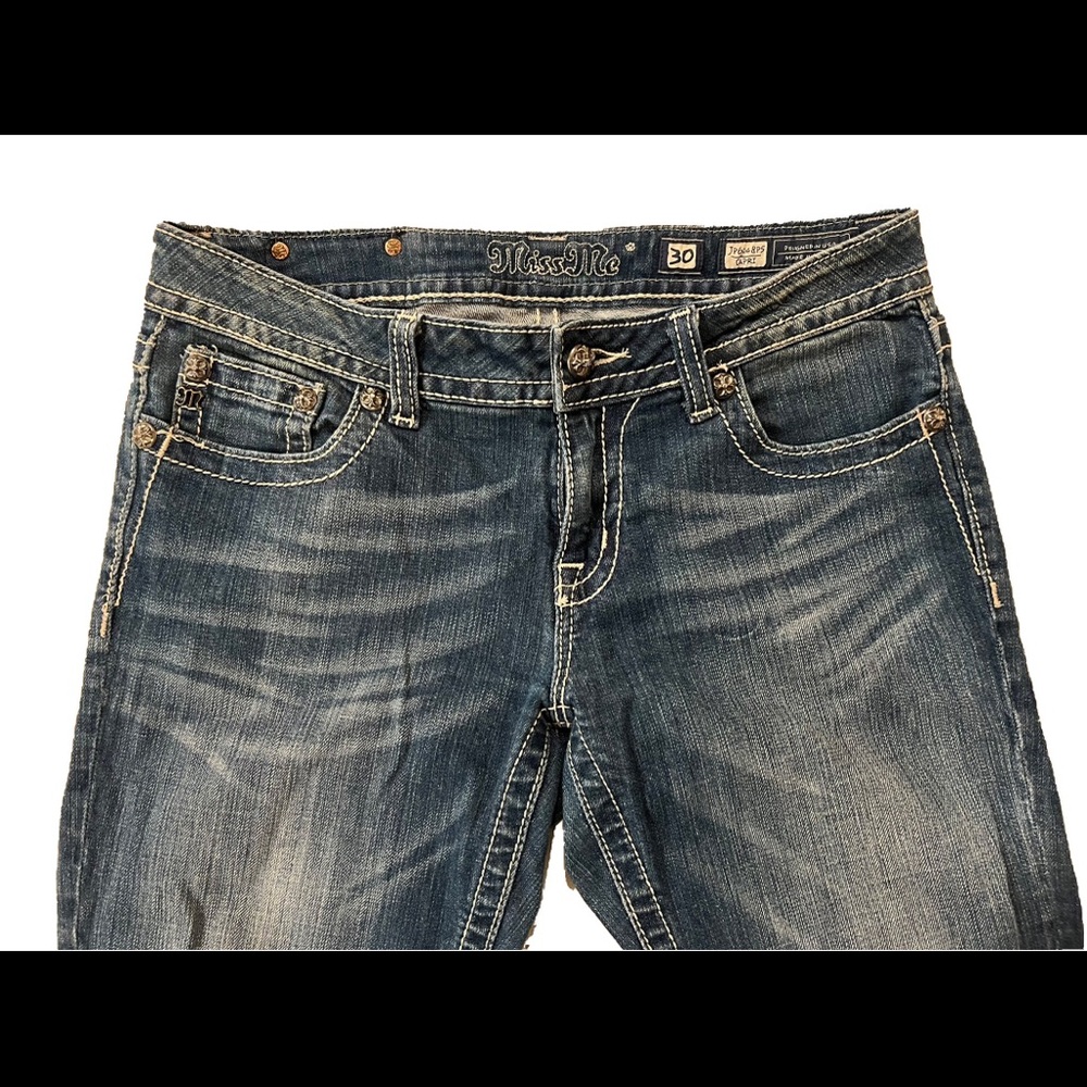 Miss Me Capri Jeans 30